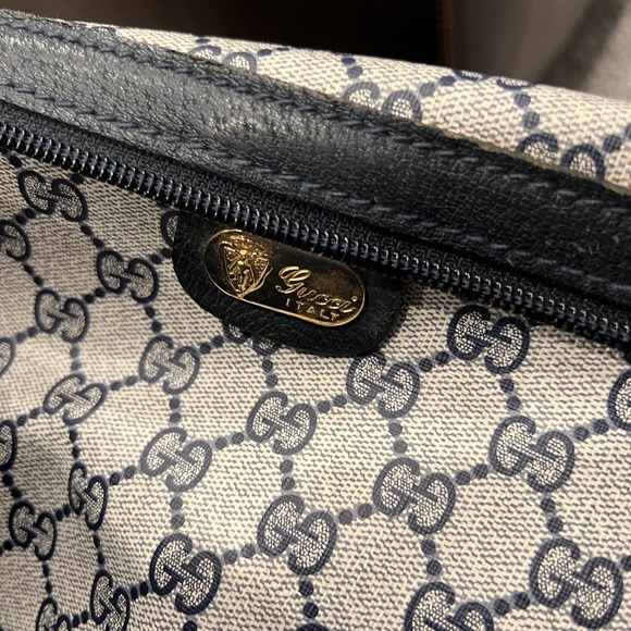 Gucci Garment Bag - Picture 7 of 7